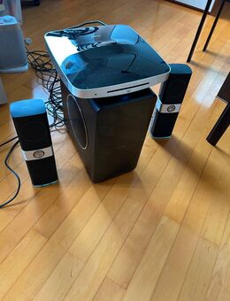 CD/DVD-Player mit externen Lautsprecher von Philips - München