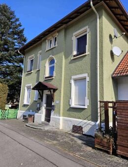 Charmante 3-Zimmer-Etagenwohnung mit großem Gartenanteil - Immendingen