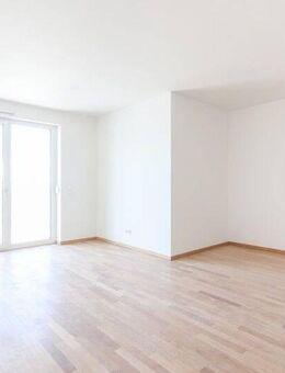 Stilvoll wohnen mit Balkon: großzügige 2-Zimmer-Wohnung, moderne Küche & Tiefgaragenplatz - Frankfurt (Main)