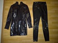 Lack Lackkleid Lackleggins Vinyl Spiegelglanz Gr.M - Löwenberger Land