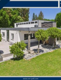 Exklusives Luxusanwesen in ruhiger Lage - Ihr Traumhaus in Stein bei Nürnberg! - Stein (Bayern)