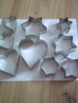 Backform / Ausstechformen Herze und Sterne Metall - Unna