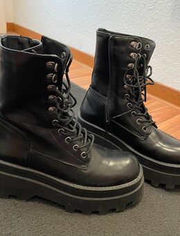 Stiefel / Boots schwarz - Göttingen