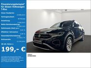 VW T-Roc, 1.0 TSI Life, Jahr 2023 - Velbert