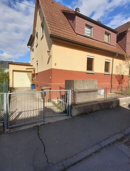 Charmantes Mehrfamilienhaus in toller Lage von Frickenhausen zu verkaufen - Frickenhausen