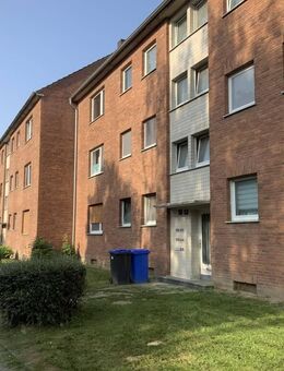 Familienwohnung! gut geschnittne 4-Zimmer-Wohnung mit Balkon in Mönchengladbach Holt - Mönchengladbach