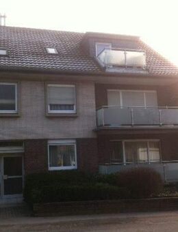 Wohnen in den Lippe - Auen im 1.Obergeschoss mit 2 Balkonen - Wesel
