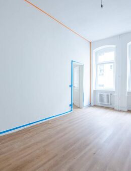 Jetzt einziehen: Sonnige 2-Zimmer-Gründerzeit-Wohnung - Saniert und Bezugsfrei! - Berlin