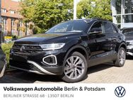 VW T-Roc, 2.0 l TDI Life, Jahr 2022 - Berlin