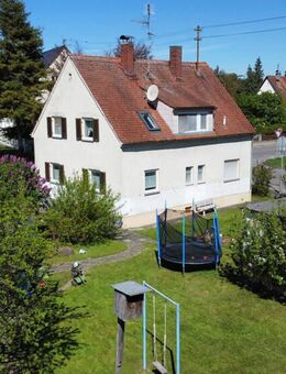 Sanierungsbed. Einfamilienhaus - oder Grundstück mit Altbestand - Sie entscheiden! - Stadtbergen