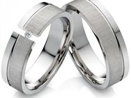 Hinreißend Edelstahlringe LUC19 mit Stein und Gravur - Aholming