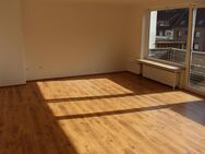 Osterstraße / vordere Neustadt. City fußläufig erreichbar. Großzügige 3 Zimmer Wohnung mit Einbauküche. Südbalkon - Bremen