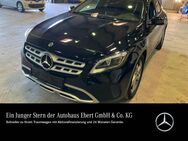 Mercedes GLA 180, Urban el Heckkl Business, Jahr 2019 - Weinheim