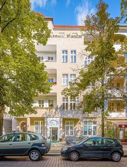 Attraktive Kapitalanlage: Altbau-Traum mit Balkon: 2-Zimmer Wohnung in bester Lage von Wilmersdorf! - Berlin