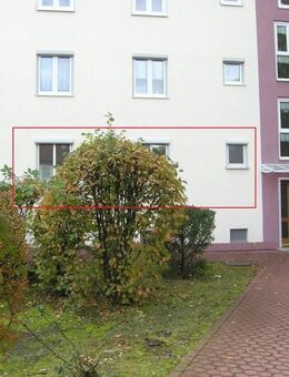 Renovierungsbedürftige 2-Zimmer-ETW mit PKW-Stellplatz - Röthenbach (Pegnitz)