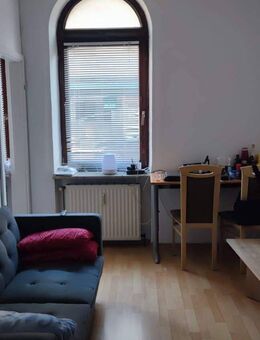 N- St. Johannis - Kapitalanlage in begehrter Lage - renovierungsbed. 1-Zimmerwohnung mit möblierter Kochniesche - Nürnberg