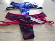 NEU: 2 Stück hochwertige Damen Strings/Tangas Gr. S v. Intimissimi lila + rot - Plattling