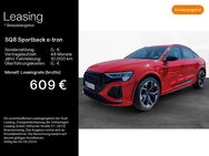 Audi SQ8, Sportback quattro Tour, Jahr 2023 - Coburg