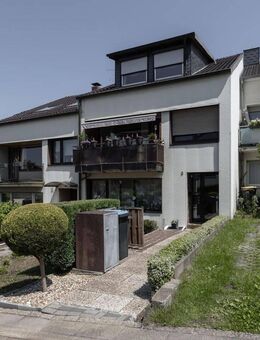Gepflegtes Reihenhaus mit 3 Wohneinheiten - Sprockhövel