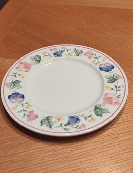 Sechsteiliges Kaffeeservice abzugeben - Karlsfeld