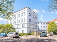 Ein Stück Architekturgeschichte - unsanierte 3-Zi.-Wohnung als Ferienwohnung in Weißensee - Berlin