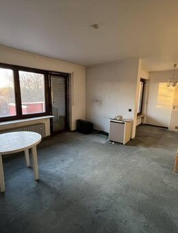 Geräumige, leerstehende 3-Zimmer-Wohnung mit Balkon in sonniger Südwestlage zu verkaufen! - Würzburg