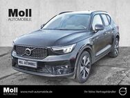 Volvo XC40, T5, Jahr 2023 - Düren