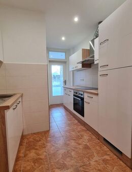 Tolle 2-Zimmer Wohnung mit Loggia - Waldheim