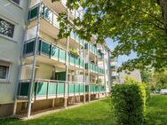 Attraktive 2-Zimmer-Erdgeschosswohnung mit schöner Loggia in Wiesbaden-Biebrich - Wiesbaden