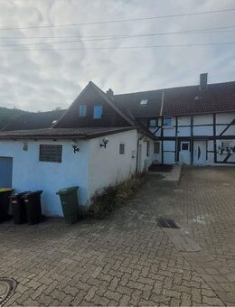 Doppelhaushälfte mit Garage und Garten in Irmenseul - Lamspringe