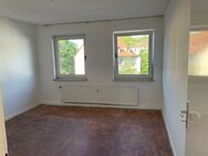 zwei Zimmer, Küche, Bad, 45m² Stadtmitte Duisburg, nähe Kantpark, Dellviertel - Duisburg Zentrum
