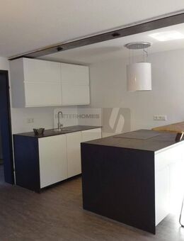 MODERN RENOVIERTE WOHNUNG - IDEAL FÜR WG - Herrenberg