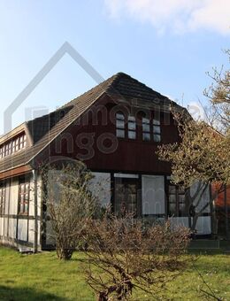 Einzigartiges Holzhaus mit Wohlfühl-Atmosphäre in Weener - Weener