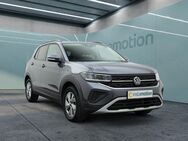 VW T-Cross, 1.0 TSI Life 16 APP DIG, Jahr 2024 - München