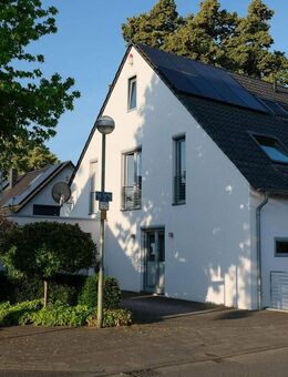 Traumhaus für Familien: Architekten-Doppelhaushälfte mit idealer Verkehrsanbindung - von privat - Meerbusch