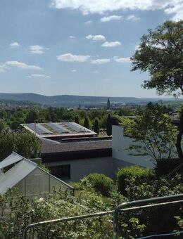 Aalen-Hofen: Gepflegter 2-Familien-Winkelbungalow mit Sonnengarten in herrlicher Aussichtslage! - Aalen