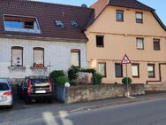 Leerstehende 2 Zimmer DG. Wohnung, eine Dachterrasse in Berglen-Oppelsbohm - Berglen