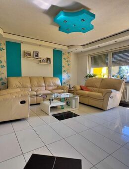 Wohnen & Wohlfühlen - großzügiges Haus mit viel Raum für Ideen - Oberderdingen