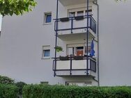 Große 3 Zimmer Dachgeschoß Eigentumswohnung in Dohna bei Dresden. - Dohna