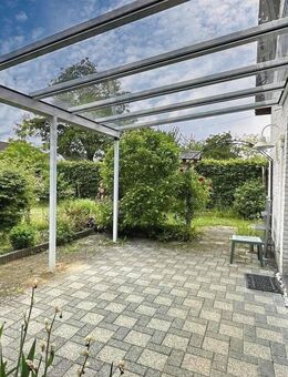 Terrassen-Whg, 3 Zi., Keller, Stellpl. - Ahrensburg