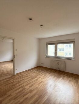 Marko Winter Immobilien - Obrigheim: Helle 3-Zimmer-Wohnung - Obrigheim