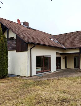 Großzügiges Einfamilienhaus mit Einliegerwohnung in ruhiger Lage - Mainhardt