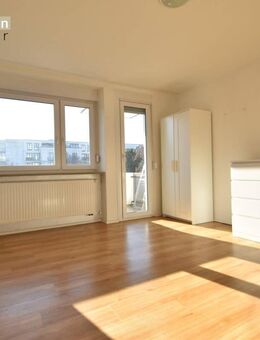 **Studenten & junge Berufstätige aufgepasst** Schönes, helles 1-Zimmer-Apartment in S-Ost! - Stuttgart
