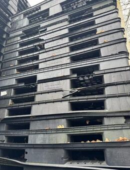 B-Ware Kunststoff Palette Schwerl. Vorzelt Lager 140x100cm - Hamminkeln