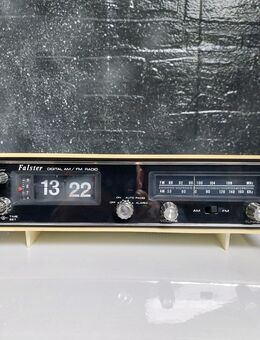Vintage Falster Digital AM / FM Radiowecker Model RD-500 , 70er Jahre - Hannover Buchholz-Kleefeld