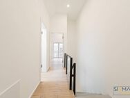 Modernes Wohnen mit Charme - Neubau-Maisonette mit Südbalkon im Obergeschoss - München