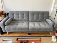 (Schlaf-) Sofa zu verschenken (kleine Reparatur nötig) - Berlin