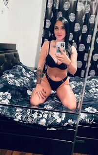 NEU 🌹 VANESSA * jung und hübsch 🌹Top Service von A bis Z * privat und diskret * 24h *