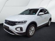 VW T-Roc, 1.0 TSI Life Dig, Jahr 2024 - Langenhagen