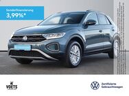 VW T-Roc, 1.0 TSI LIFE, Jahr 2023 - Magdeburg